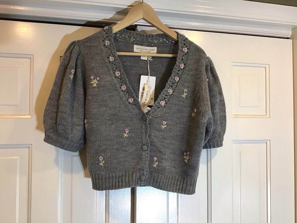 NWT Coastal Dainty Emboidery Crop Gray Sweater Puff Sleeve Sz L Feminine New$129